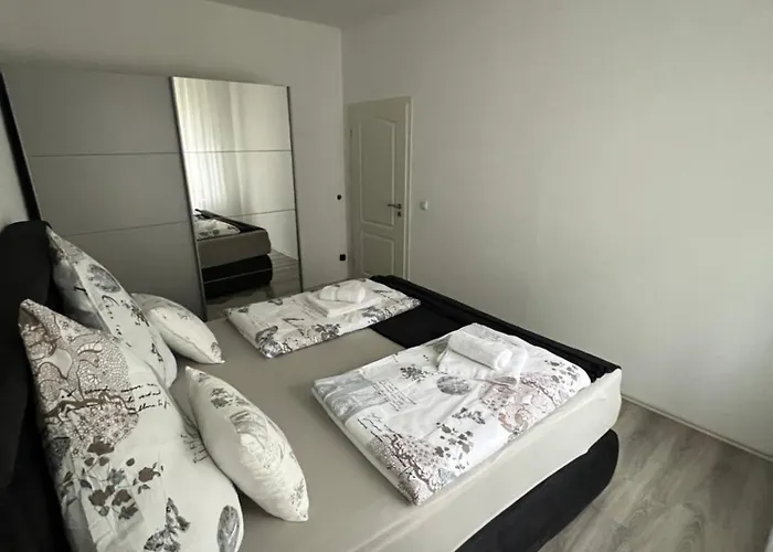 1 In Duisburg-mitte, Altstadt * Ντούισμπουργκ